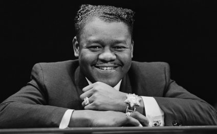 6 Rock Music Pioneers Everyone