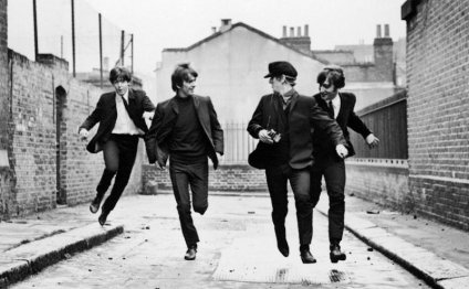 Grayscale the beatles running